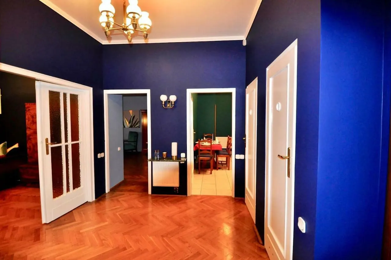 Fine Art Luxury Stay In The Old Town Absolute Center Krakow 0*,  Poland